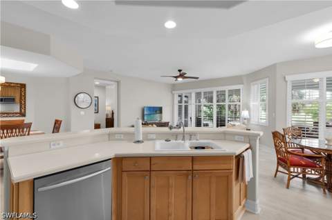 1273 Rialto Way 102, Naples FL - photo 16 of 35