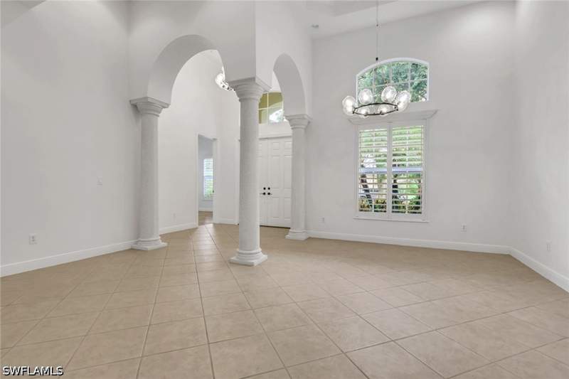 4 bedroom SingleFamilyResidence at 10233 Avonleigh Dr, Fairwinds, Bonita Springs — photo 4