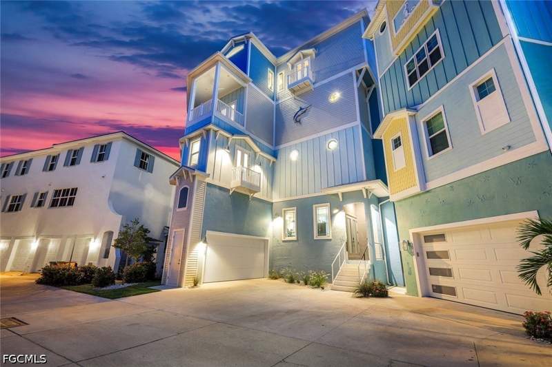 4 bedroom SingleFamilyResidence at 5826 Shell Cove Dr, Cape Harbour, Cape Coral — photo 2