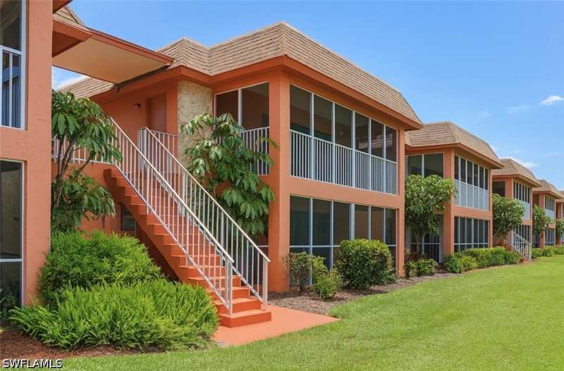 2 bedroom Condominium at 1400 Pompei Ln 77, Sorrento Villas, Naples — photo 1