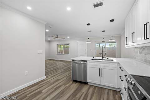 1521 Chesapeake Ave B2, Naples FL - photo 9 of 22