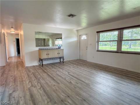 17751 Wells Rd, North Fort Myers FL - photo 9 of 34