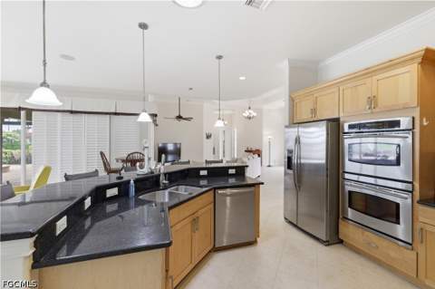 3622 Oasis Blvd, Cape Coral FL - photo 16 of 46