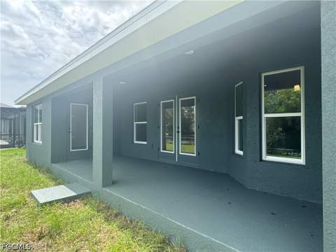 302 SE 1st Ter, Cape Coral FL - photo 21 of 23