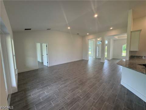 302 SE 1st Ter, Cape Coral FL - photo 7 of 23
