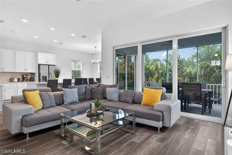 3 bedroom SingleFamilyResidence at 7753 Victoria Cove Ct, Victoria Cove Condo, Fort Myers — photo 5