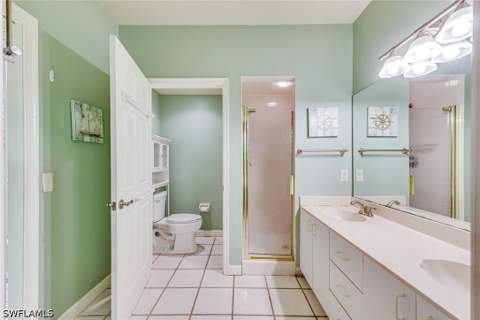 2325 Hidden Lake Dr 1, Naples FL - photo 13 of 37