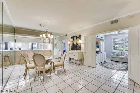 2325 Hidden Lake Dr 1, Naples FL - photo 8 of 37