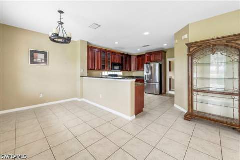 1703 Sarazen Pl, Naples FL - photo 15 of 38