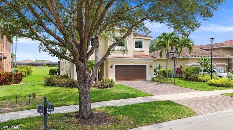 5 bedroom SingleFamilyResidence at 1703 Sarazen Pl, Valencia Country Club, Naples — photo 2