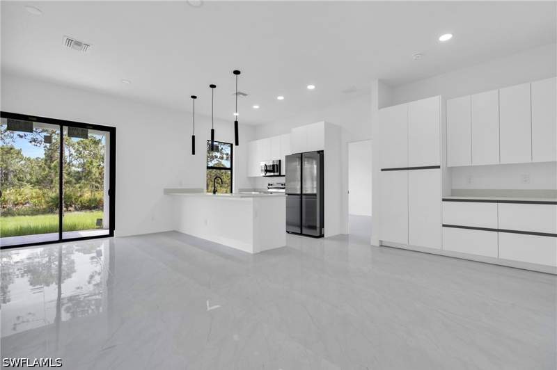 3 bedroom SingleFamilyResidence at 104 W 14th ST, LEHIGH ACRES, Lehigh Acres — photo 5