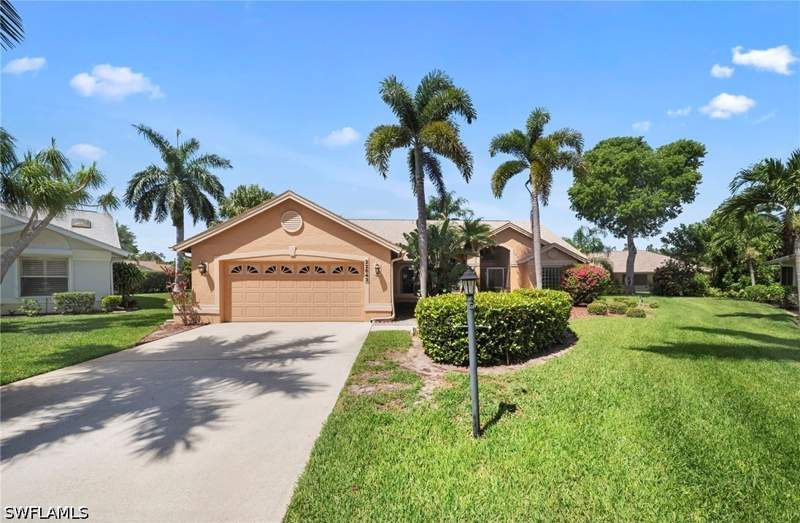 3 bedroom SingleFamilyResidence at 22643 Westbridge Ct, Fountain Lakes, Estero — photo 2