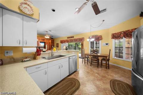 22643 Westbridge Ct, Estero FL - photo 8 of 26