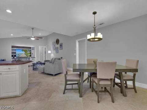 11481 Bent Pine Dr, Fort Myers FL - photo 10 of 37