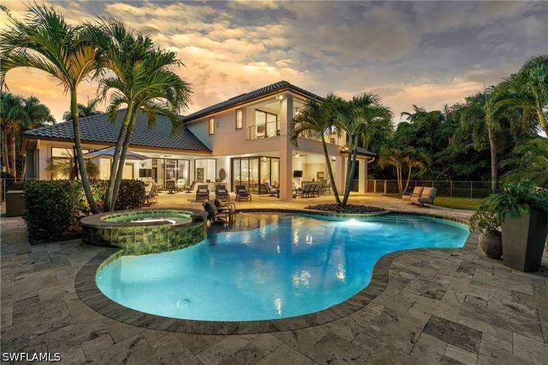 5 bedroom SingleFamilyResidence at 17014 Verona Ln, Verona, Naples — photo 2
