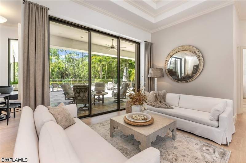 5 bedroom SingleFamilyResidence at 17014 Verona Ln, Verona, Naples — photo 5