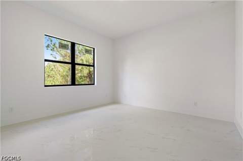 2001 Curry Ave N, Lehigh Acres FL - photo 14 of 18