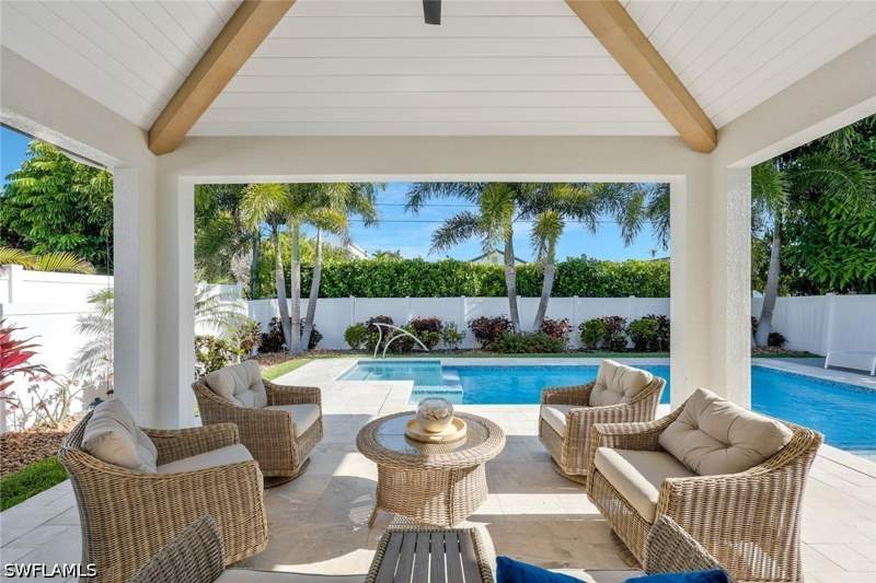 3 bedroom SingleFamilyResidence at 715 102nd Ave N, Naples Park, Naples — photo 2