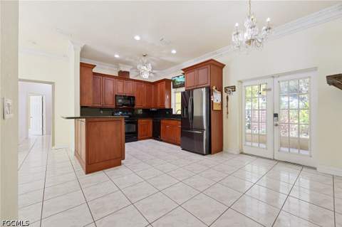4925 Skates Cir, Fort Myers FL - photo 10 of 50