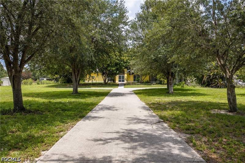 4 bedroom SingleFamilyResidence at 4925 Skates Cir, Buckingham, Fort Myers — photo 3