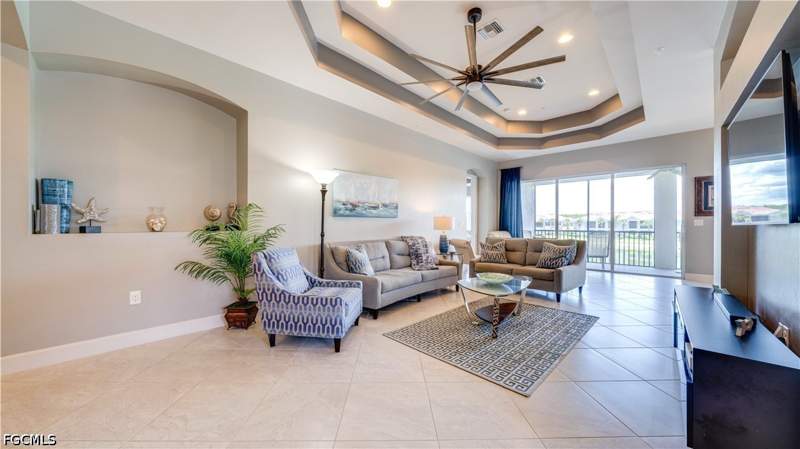 3 bedroom Condominium at 10230 Glastonbury Cir 202, Somerset, Fort Myers — photo 3