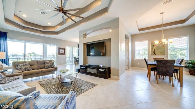 3 bedroom Condominium at 10230 Glastonbury Cir 202, Somerset, Fort Myers — photo 4