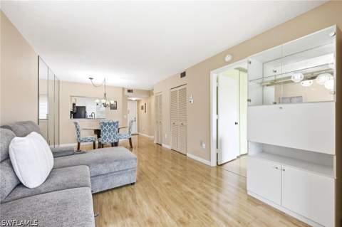 7406 Lake Breeze Dr 218, Fort Myers FL - photo 12 of 48