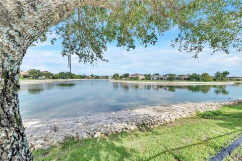 2835 Orange Grove Trl, Naples FL - photo 18 of 26