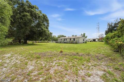 7962 Bartholomew Dr, North Fort Myers FL - photo 19 of 31