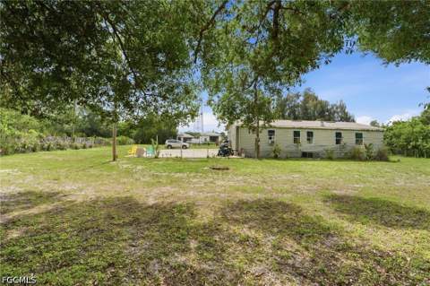 7962 Bartholomew Dr, North Fort Myers FL - photo 20 of 31