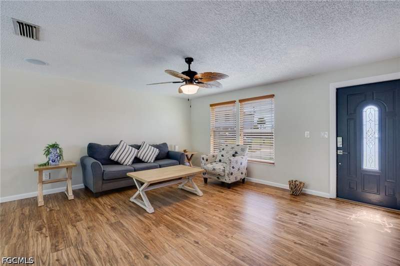 3 bedroom SingleFamilyResidence at 2204 NE 15th Pl, Cape Coral, Cape Coral — photo 4
