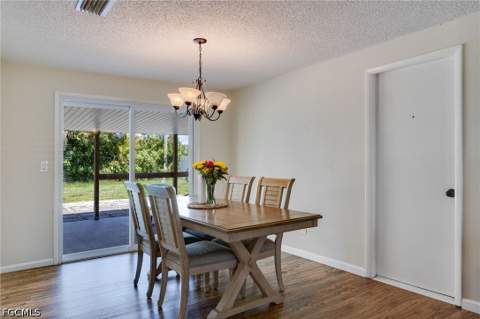 2204 NE 15th Pl, Cape Coral FL - photo 6 of 29