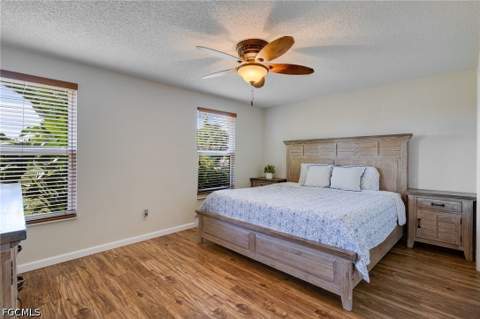 2204 NE 15th Pl, Cape Coral FL - photo 9 of 29