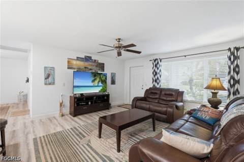 2045 SE 28th St, Cape Coral FL - photo 7 of 50