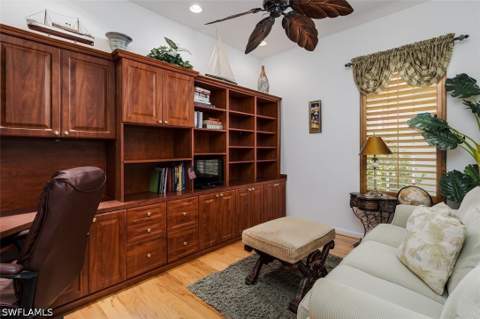 15821 Delaplata Ln, Naples FL - photo 10 of 32
