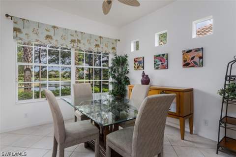 15821 Delaplata Ln, Naples FL - photo 11 of 32