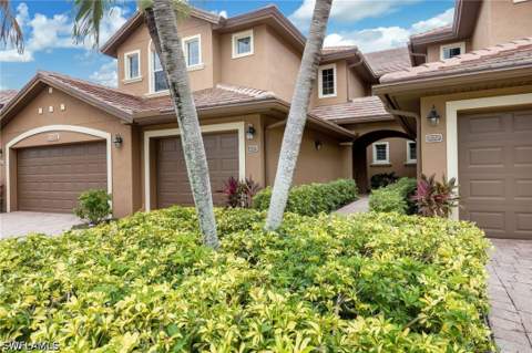 6657 Alden Woods Cir 201, Naples FL - photo 24 of 34