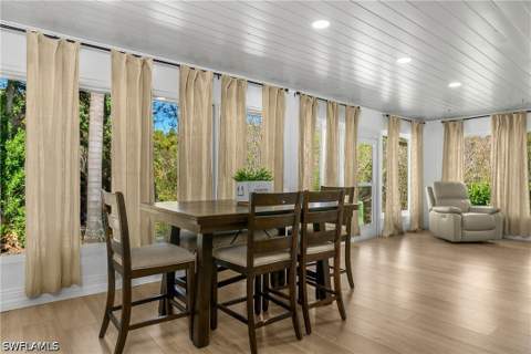 401 Countryside Dr, Naples FL - photo 16 of 44