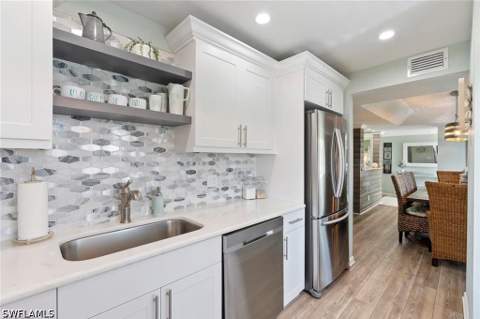 159 E Quails Nest Rd 1084, Naples FL - photo 7 of 21