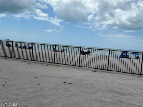 3399 Gulf Shore Blvd N 109, Naples FL - photo 24 of 25