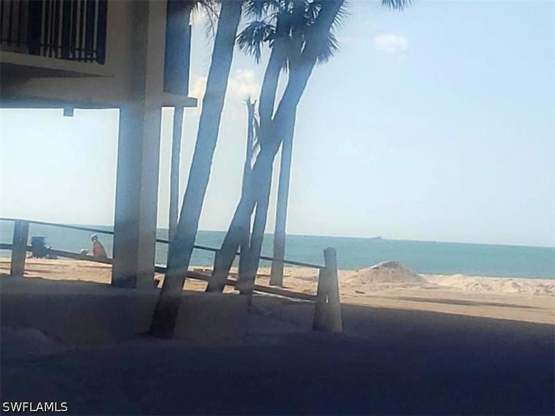 1 bedroom Condominium at 3399 Gulf Shore Blvd N 109, Imperial Club, Naples — photo 3