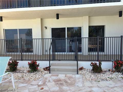 3399 Gulf Shore Blvd N 109, Naples FL - photo 6 of 25