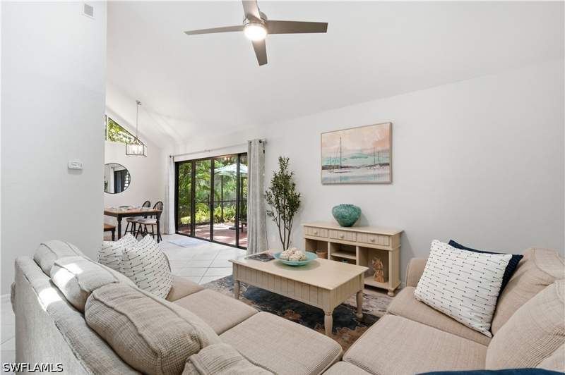 2 bedroom Attached at 1281 Solana Rd, Bent Pines Villas Condo, Naples — photo 4