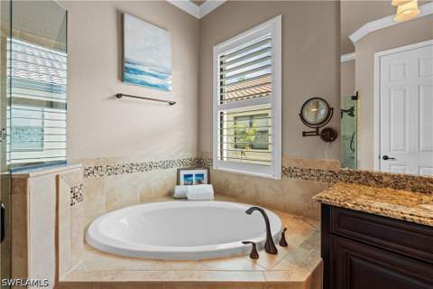 9352 Vercelli Ct, Naples FL - photo 19 of 49