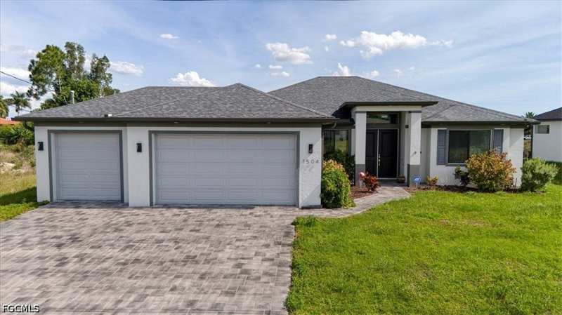 3 bedroom SingleFamilyResidence at 1504 NW 17th Ter, Cape Coral, Cape Coral — photo 1
