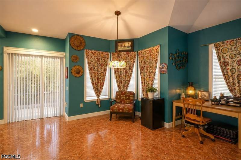4 bedroom SingleFamilyResidence at 611 Clayton Ave, Lehigh Acres, Lehigh Acres — photo 4