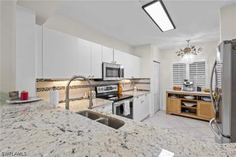 7812 Regal Heron Cir 103, Naples FL - photo 8 of 32