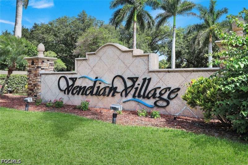 3 bedroom SingleFamilyResidence at 9830 Mar Largo Cir, Venetian Village, Fort Myers — photo 2