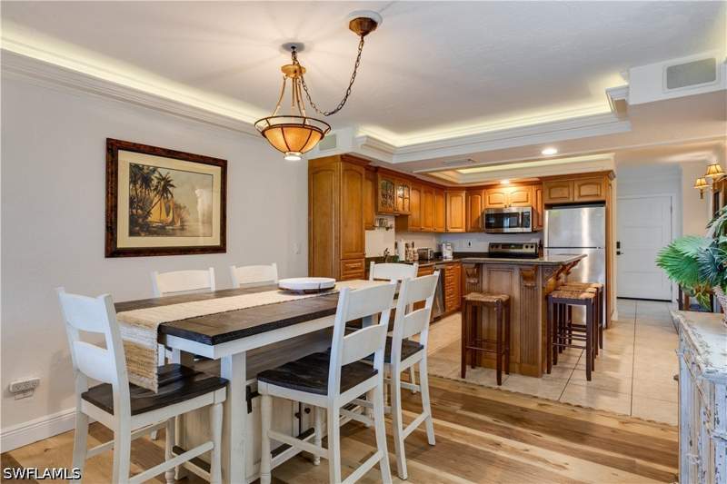 2 bedroom Condominium at 2445 W Gulf DR B-22, POINTE SANTO DE SANIBEL CONDO, Sanibel — photo 2