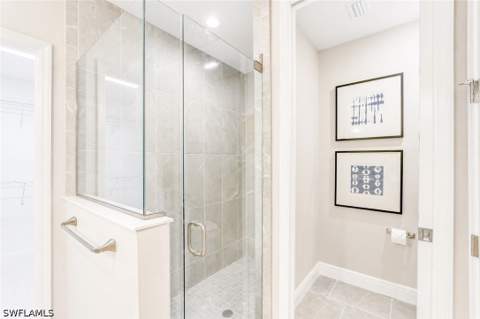 2620 Seychelles Cir 1302, Naples FL - photo 18 of 43